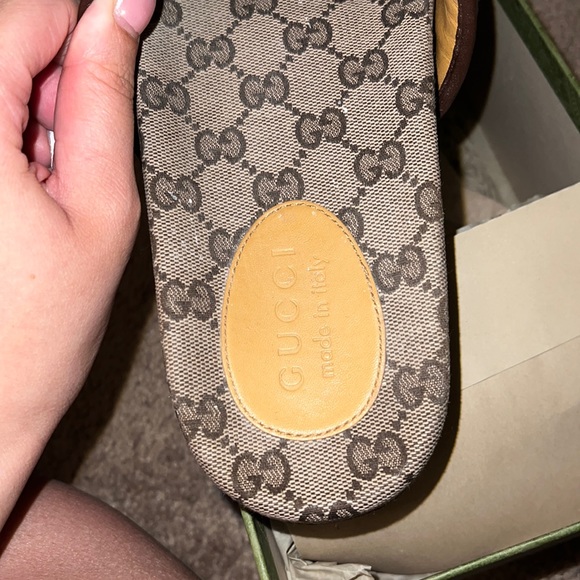 Women’s gucci logo canvas slides - Picture 5 of 10